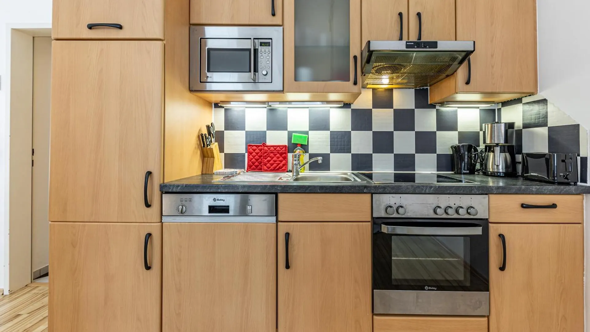 New Vienna Stay By Jr City Apartments
